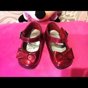 Baby girl Mary Jane red shoes Patent leather
